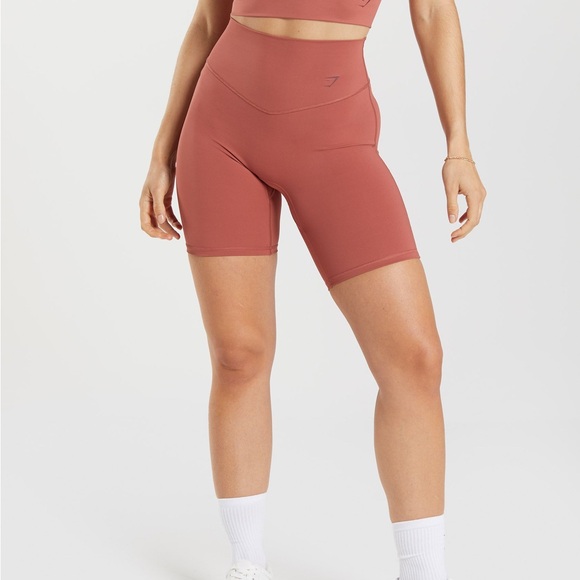 Gymshark Elevate Cycling Shorts - Picture 1 of 3